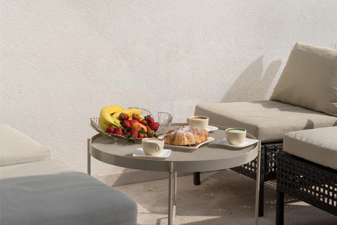 Glow Luxury Apartment With Terrace And Jacuzzi Split Eksteriør bilde
