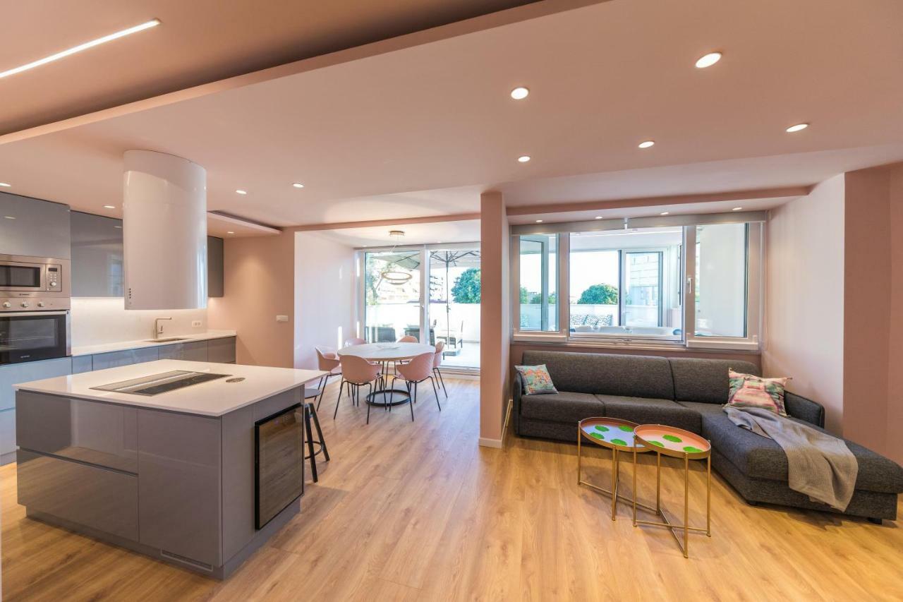Glow Luxury Apartment With Terrace And Jacuzzi Split Eksteriør bilde